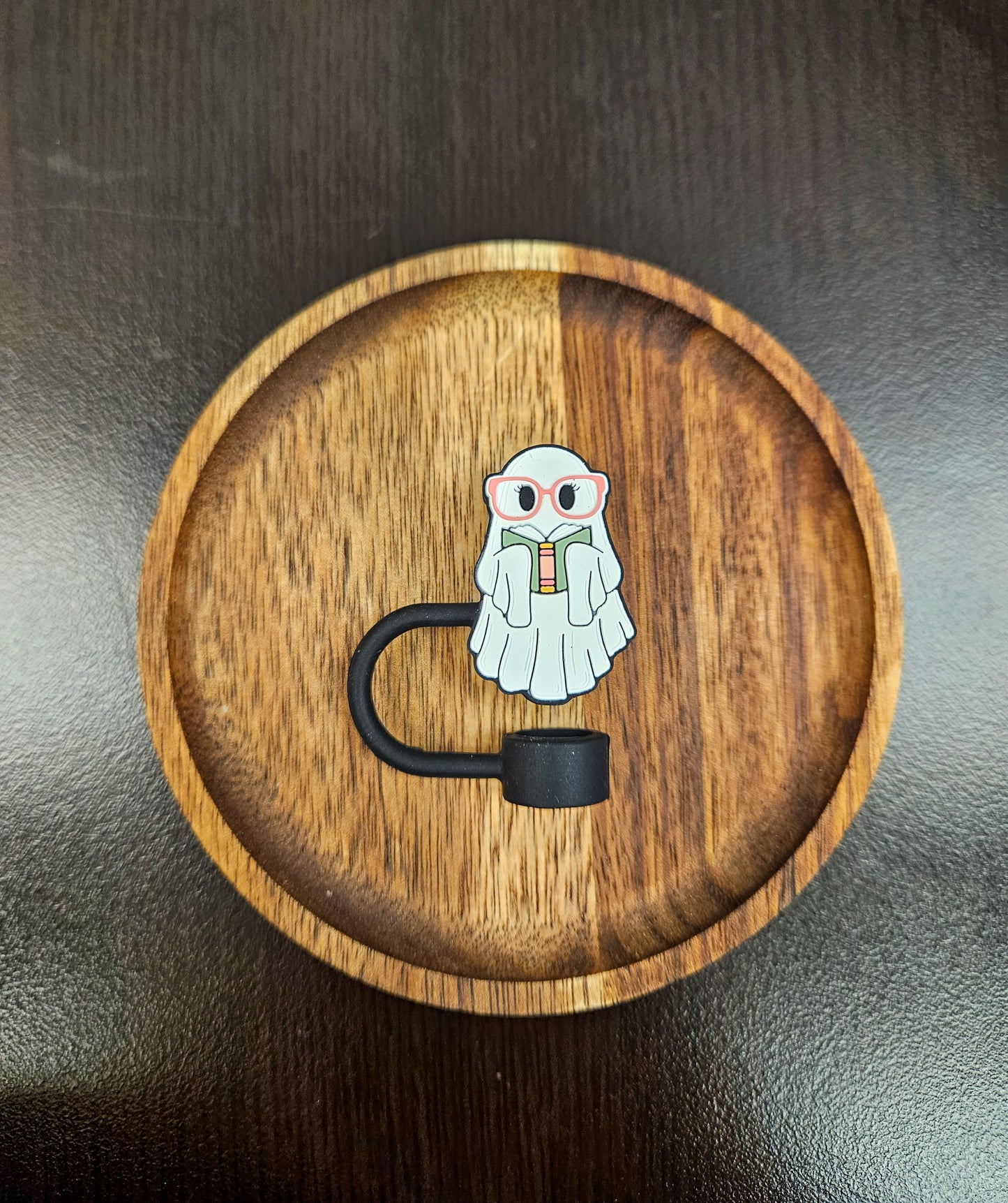 Reading Ghost Straw Topper